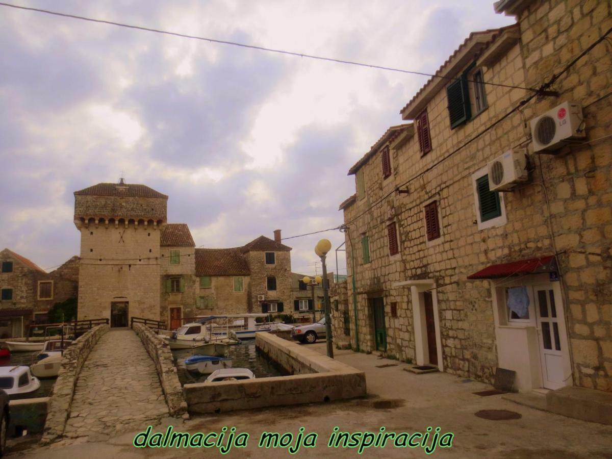 Apartment D & N Kaštela Exteriör bild